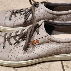 Ecco Gray Sneakers Leather Low-Top